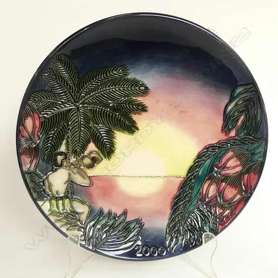 A Moorcroft year plate 2000, Birth of Light, numbered 410/2000,